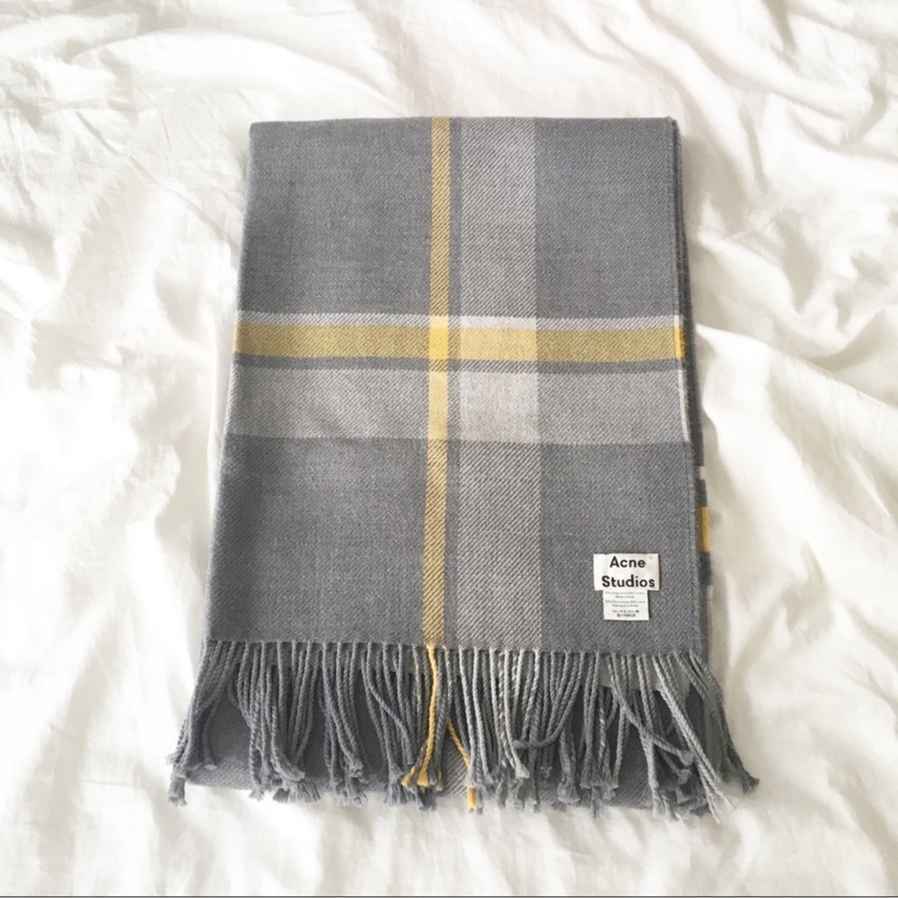 Acne Studios Cesar scarf